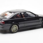 BMW M3 E46 Черен AUTOart 1:18 - image 3 of 8