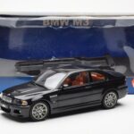 BMW M3 E46 Черен AUTOart 1:18 - image 8 of 8