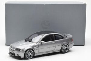 BMW M3 E46 CSL Сив Kyosho 1:18 80430302734 Метал — снимка 8 от 8
