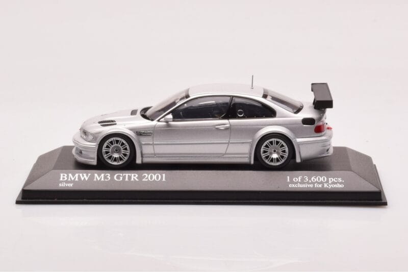 BMW M3 E46 GTR Street Сребрист Minichamps 1:43