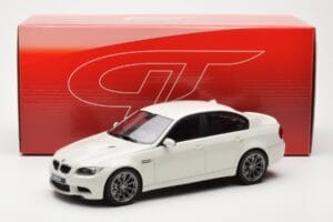 BMW M3 E90 Седан Бял GT Spirit 1:18 GT053 Смола — снимка 6 от 6