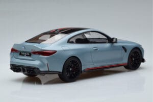 BMW M4 CSL G82 Сив GT Spirit 1:18 GT427 Смола — снимка 2 от 8