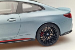 BMW M4 CSL G82 Сив GT Spirit 1:18 GT427 Смола — снимка 7 от 8