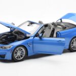 BMW M4 F83 Кабриолет Yas Marina Синьо Paragon 1:18 - image 2 of 8
