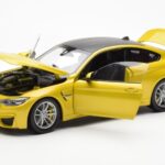 BMW M4 F82 Austin Жълт Metallic Paragon 1:18 - image 2 of 8