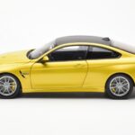 BMW M4 F82 Austin Жълт Metallic Paragon 1:18 - image 4 of 8