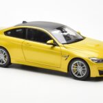BMW M4 F82 Austin Жълт Metallic Paragon 1:18 - image 6 of 8