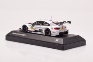 BMW M4 F82 #77 M. Tomczyk BMW M Performance Parts DTM 2015 Minichamps 1:43 80422405594 Метал — снимка 3 от 4