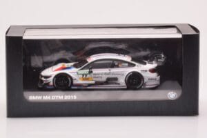 BMW M4 F82 #77 M. Tomczyk BMW M Performance Parts DTM 2015 Minichamps 1:43 80422405594 Метал — снимка 4 от 4