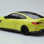 BMW M4 G82 Жълт Дилърско Издание Minichamps 1:18 - image 7 of 8