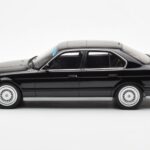 BMW M5 E34 Черен Otto 1:18 - image 3 of 6
