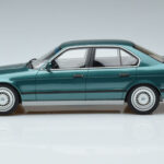 BMW M5 E34 Cecotto Edition Зелен Otto 1:18 - image 3 of 6