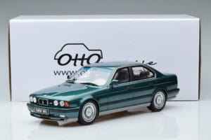 BMW M5 E34 Cecotto Edition Зелен Otto 1:18 OT968 Смола — снимка 6 от 6
