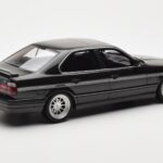BMW M5 E34 Hartge H5 V12 Diamond Черен Metallic Otto 1:18 - image 2 of 6
