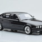 BMW M5 E34 Hartge Черен Otto 1:18 - image 6 of 6