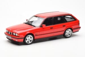 BMW M5 E34 Touring Червен Otto 1:18