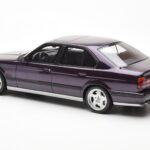 BMW M5 E34 Виолетов Otto 1:18 - image 5 of 6