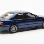 BMW M5 E39 Avus Blue Paint Issue Otto 1:18 - image 2 of 6
