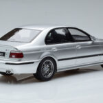 BMW M5 E39 Сребрист Otto 1:18 - image 2 of 7