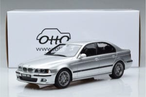 BMW M5 E39 Сребрист Otto 1:18 OT747B Смола — снимка 7 от 7