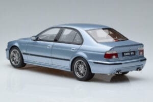 BMW M5 E39 Silverwater Синьо Otto 1:18 OT554 Смола — снимка 5 от 6