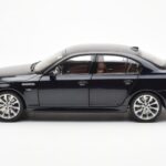 BMW M5 E60 Carbon Черен Kyosho 1:18 - image 4 of 8