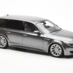 BMW M5 E61 Touring Сив Otto 1:18 - image 4 of 6