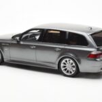 BMW M5 E61 Touring Сив Otto 1:18 - image 5 of 6