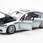 BMW M5 F10 Silverstone Сребърен Paragon 1:18 - image 2 of 8