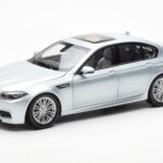 BMW M5 F10 Silverstone Сребърен Paragon 1:18
