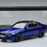 BMW M5 F90 Marina Bay Синьо Norev 1:18 - image 7 of 7