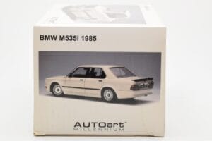 BMW M535i E28 Alpine Бял AUTOart 1:18 75161 Метал — снимка 8 от 10