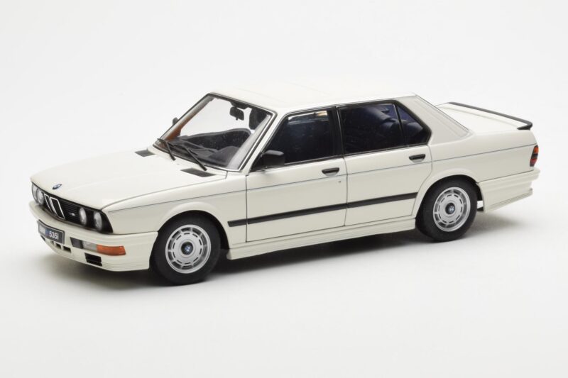 BMW M535i E28 Alpine Бял AUTOart 1:18