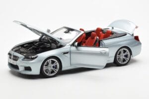 BMW M6 F12 Кабриолет Silverstone Сребърен II Paragon 1:18 80432253656 Метал — снимка 2 от 8