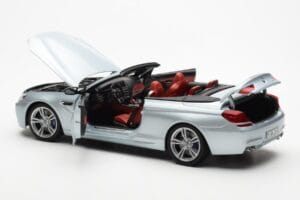 BMW M6 F12 Кабриолет Silverstone Сребърен II Paragon 1:18 80432253656 Метал — снимка 5 от 8