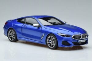 BMW M850i G15 Син Металик Norev 1:18 183286 Метал — снимка 5 от 7