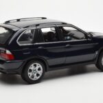 BMW X5 4.4i E53 Тъмно Синьо Kyosho 1:18 - image 3 of 8