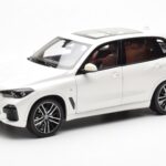 BMW X5 G05 Бял Paragon 1:18
