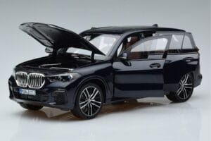 BMW X5 G05 Син Norev 1:18 183283 Метал — снимка 2 от 7