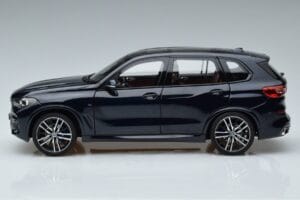 BMW X5 G05 Син Norev 1:18 183283 Метал — снимка 4 от 7