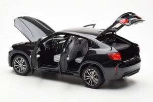 BMW X6 M F86 Sapphire Черен Metallic Norev 1:18 80432364887 Метал — снимка 5 от 8