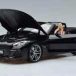 BMW Z4 G29 Черен Металик Norev 1:18 183272 Метал - image 2 of 7