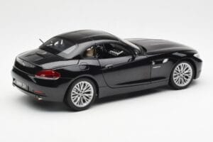 BMW Z4 E89 Spider Черен Металик Kyosho 1:18 08771BK Метал — снимка 4 от 9