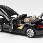 BMW Z4 E89 Spider Черен Металик Kyosho 1:18 - image 6 of 9
