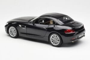 BMW Z4 E89 Spider Черен Металик Kyosho 1:18 08771BK Метал — снимка 8 от 9