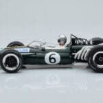 Brabham BT20 Repco #6 D. Hulme British GP 1966 MCG 1:18 - image 3 of 6