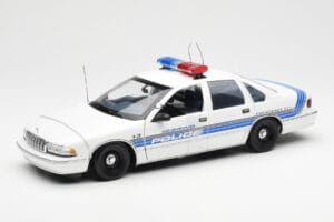 Chevrolet Caprice Sebring Полиция UT Models 1:18