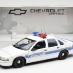 Chevrolet Caprice Sebring Полиция UT Models 1:18 - image 6 of 6
