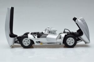 Chevrolet Corvette C1 Stingray Concept AUTOart 1:18 71000 Метал — снимка 4 от 8