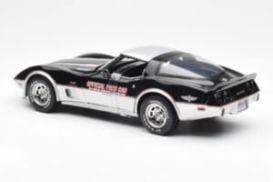 Chevrolet Corvette C3 Pace Car Indianapolis 500 1978 UT Models 1:18 21070 Метал — снимка 5 от 6